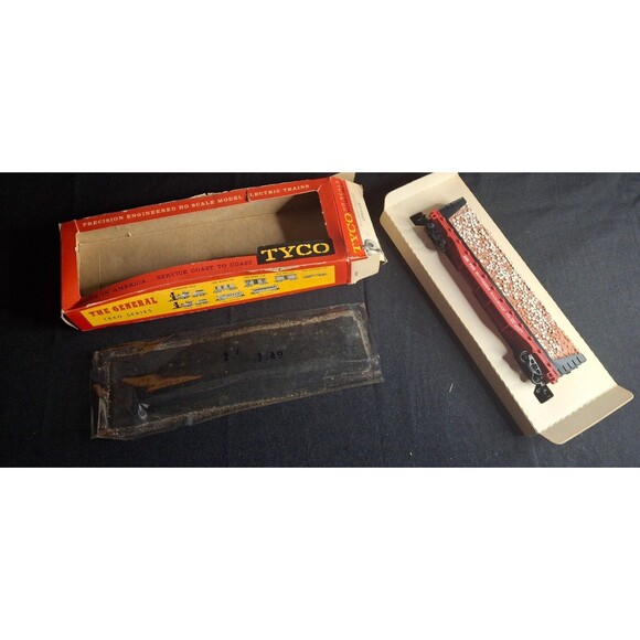 TYCO HO Scale Southern Railway 50' Flat Car w/ Pulpwood Load – Boxed – Vintage - Picture 4 of 10